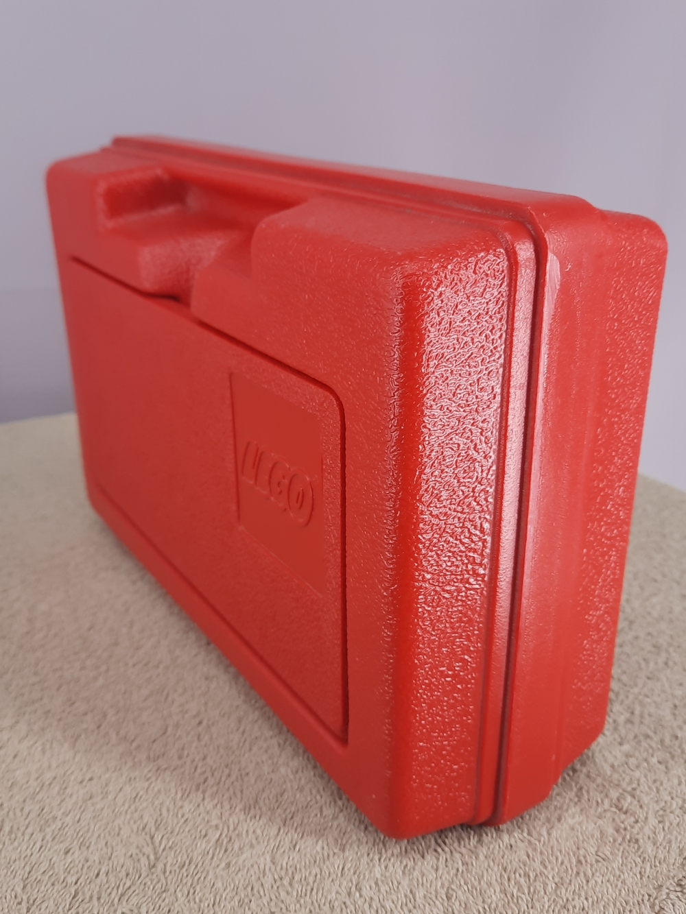 LEGO Red Storage Carry Case - Picture 2 of 9
